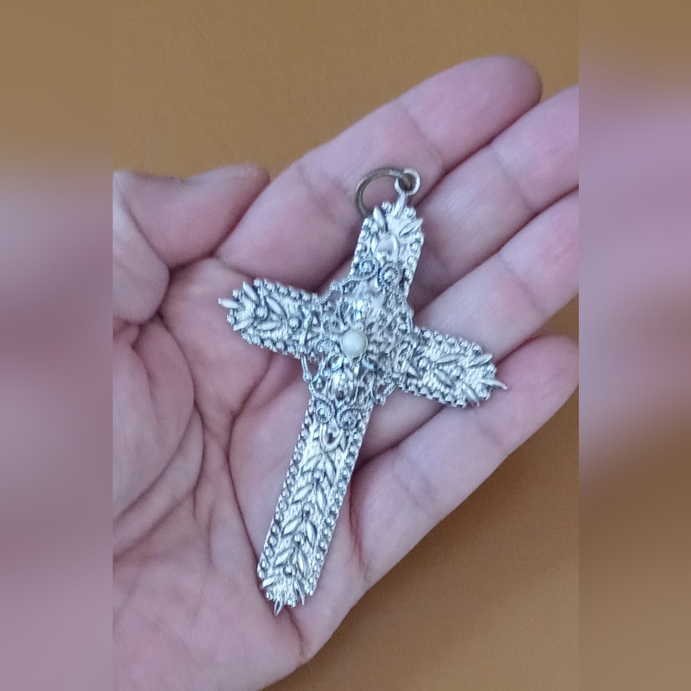 Vintage Whiting & Davis Filigree Cross Pendant